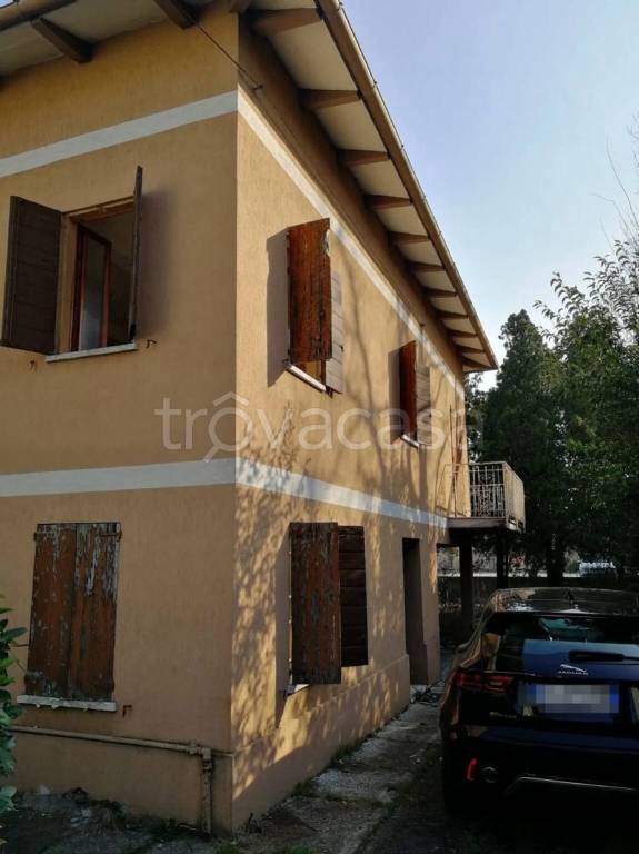 casa indipendente in vendita a Maranello in zona Pozza