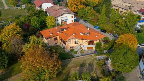 appartamento in vendita a Maranello in zona Torre Maina