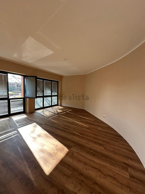 ufficio in vendita a Maranello