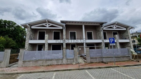 casa indipendente in vendita a Maranello