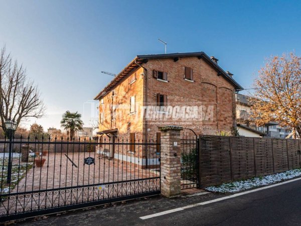 casa indipendente in vendita a Maranello