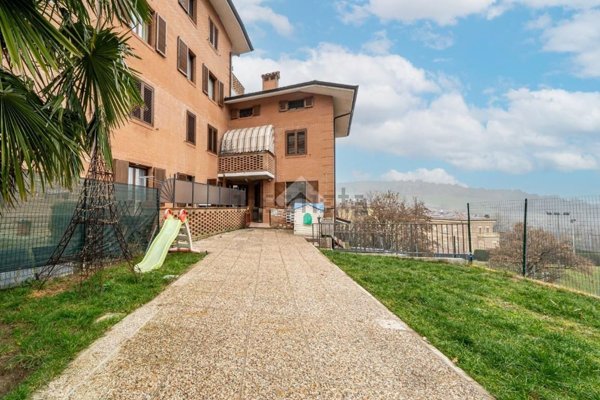 appartamento in vendita a Maranello in zona Torre Maina