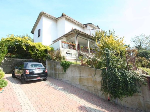 casa indipendente in vendita a Maranello in zona San Venanzio