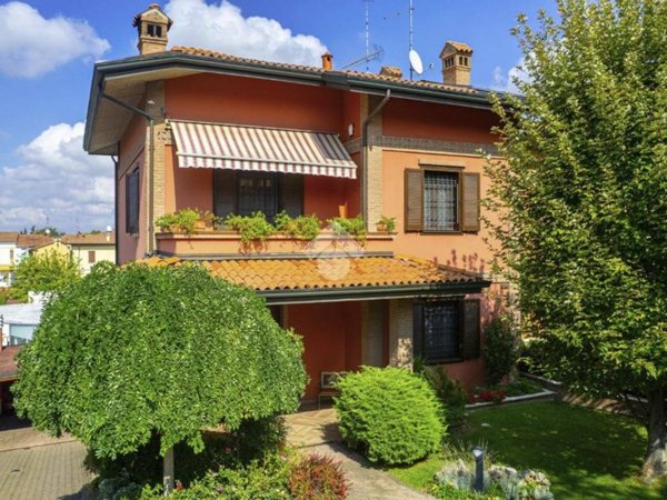 casa indipendente in vendita a Maranello