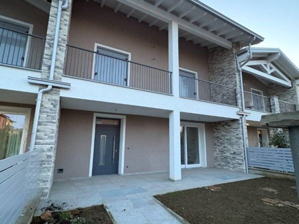 casa indipendente in vendita a Maranello in zona Pozza