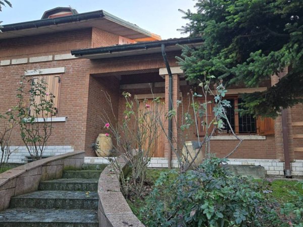 casa indipendente in vendita a Maranello