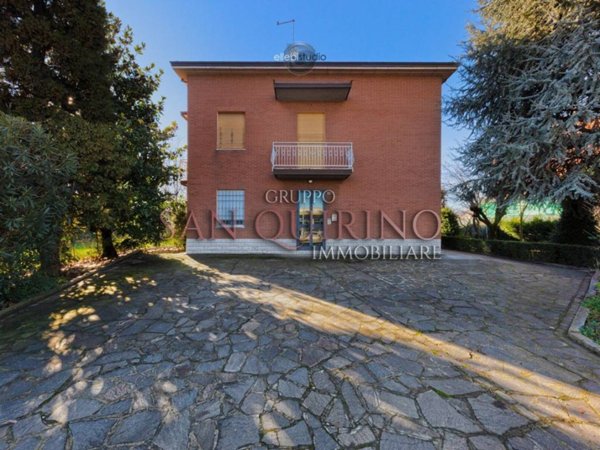 casa indipendente in vendita a Maranello in zona Pozza