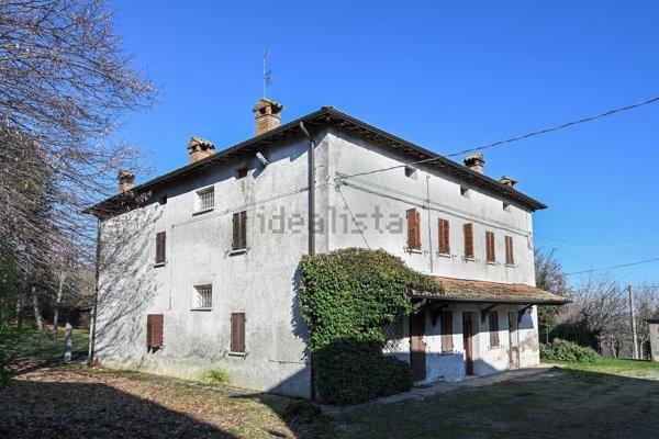 locale di sgombero in vendita a Maranello