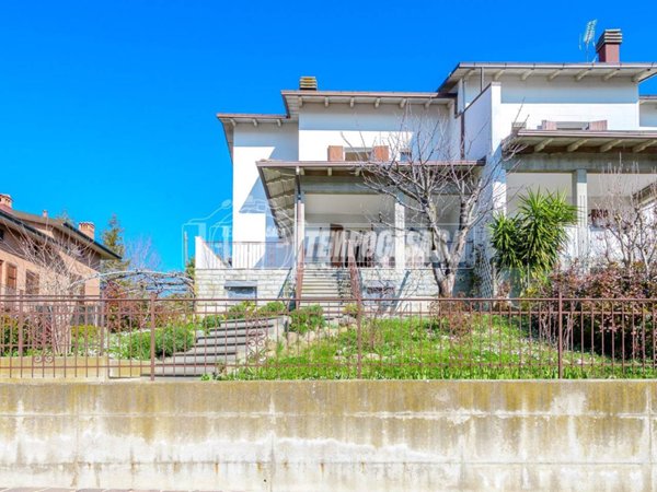casa indipendente in vendita a Maranello