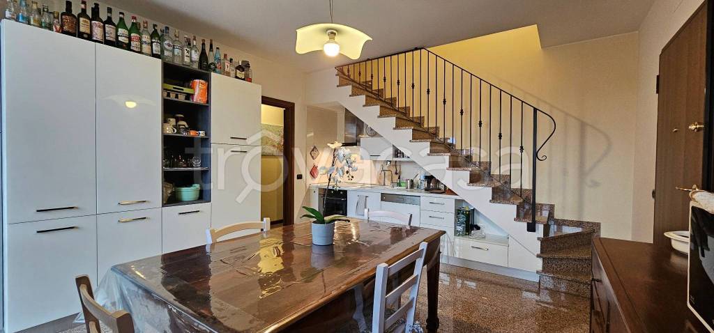 appartamento in vendita a Maranello in zona Pozza