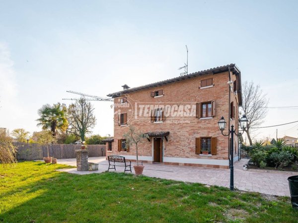 casa indipendente in vendita a Maranello
