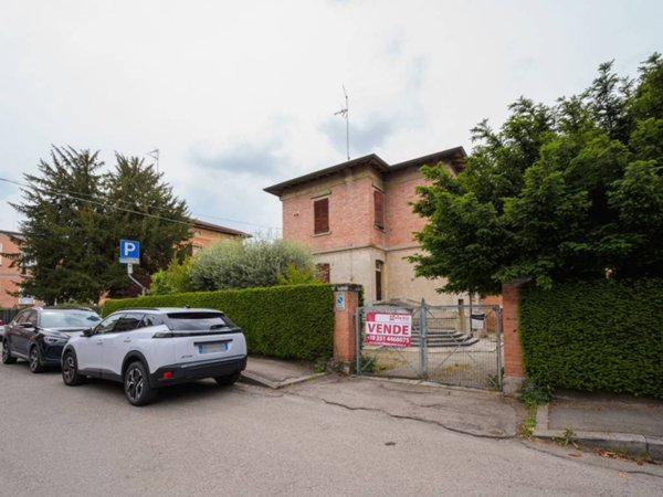 casa indipendente in vendita a Maranello