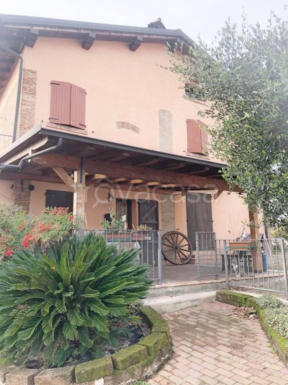 casa indipendente in vendita a Maranello
