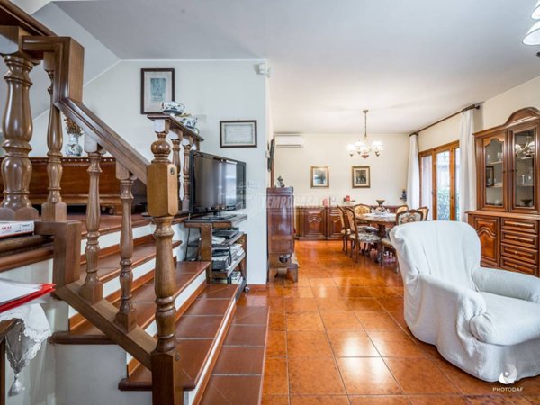casa indipendente in vendita a Maranello in zona Pozza