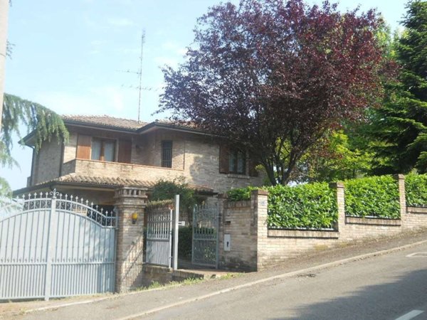 casa indipendente in vendita a Maranello in zona Gorzano