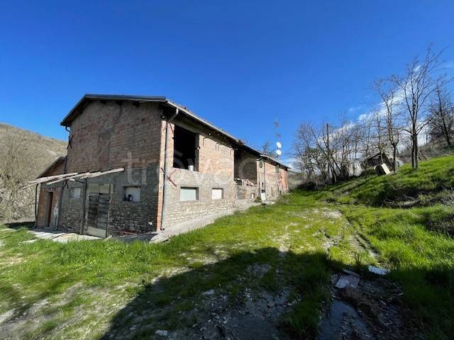 casa indipendente in vendita a Marano sul Panaro