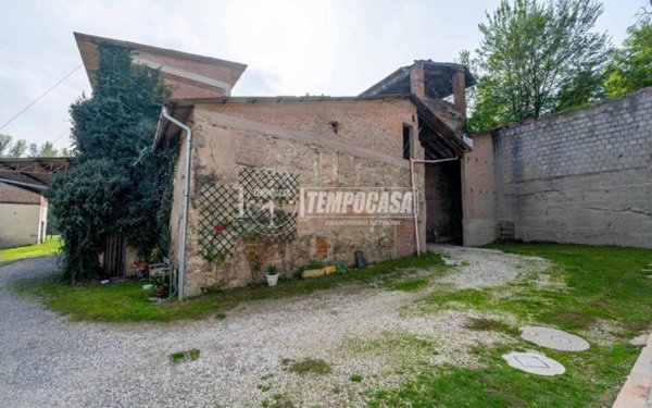 casale in vendita a Marano sul Panaro