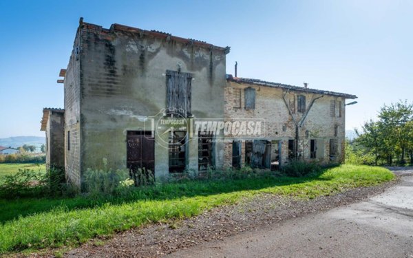 terreno edificabile in vendita a Marano sul Panaro