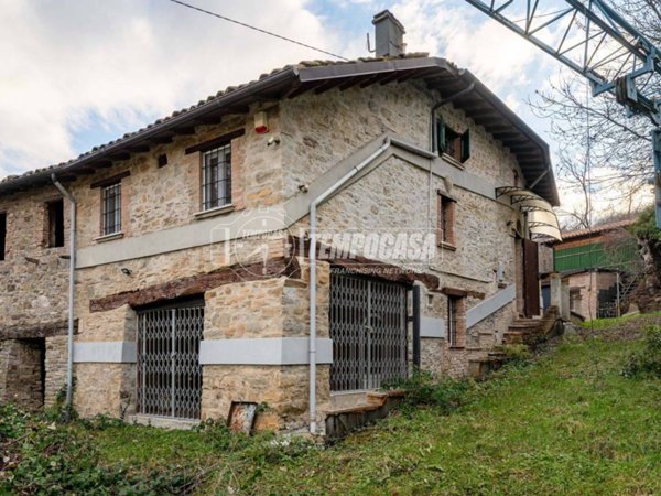 casa indipendente in vendita a Marano sul Panaro in zona Ospitaletto