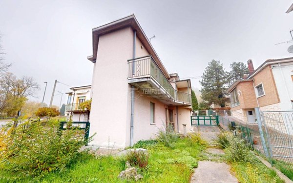 casa indipendente in vendita a Marano sul Panaro