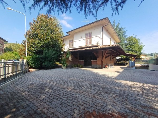 casa indipendente in vendita a Marano sul Panaro