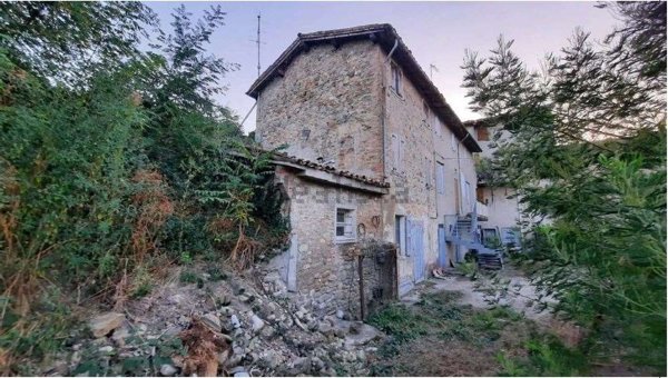 casa indipendente in vendita a Marano sul Panaro