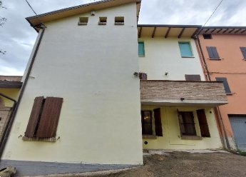 casa indipendente in vendita a Marano sul Panaro in zona Ospitaletto