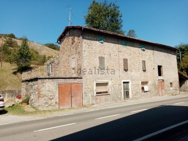 casa indipendente in vendita a Marano sul Panaro in zona Casona