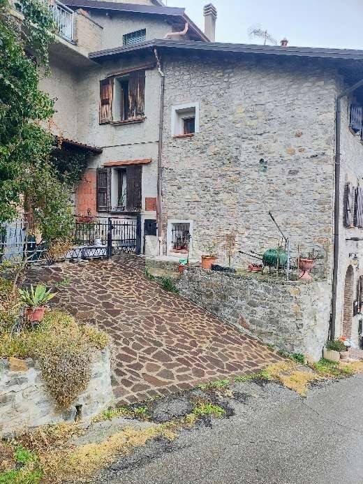casa indipendente in vendita a Marano sul Panaro