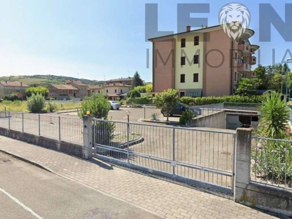 box auto in vendita a Marano sul Panaro