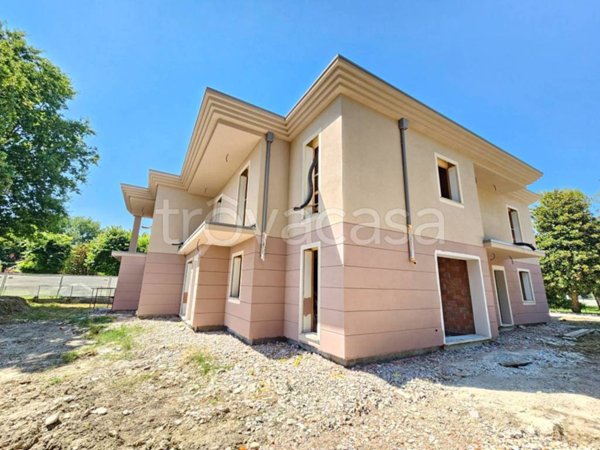 casa indipendente in vendita a Medolla