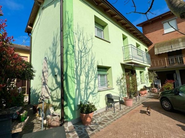 casa indipendente in vendita a Medolla