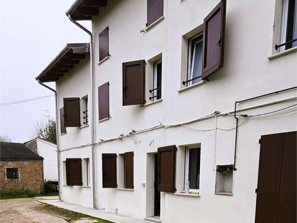 casa indipendente in vendita a Medolla