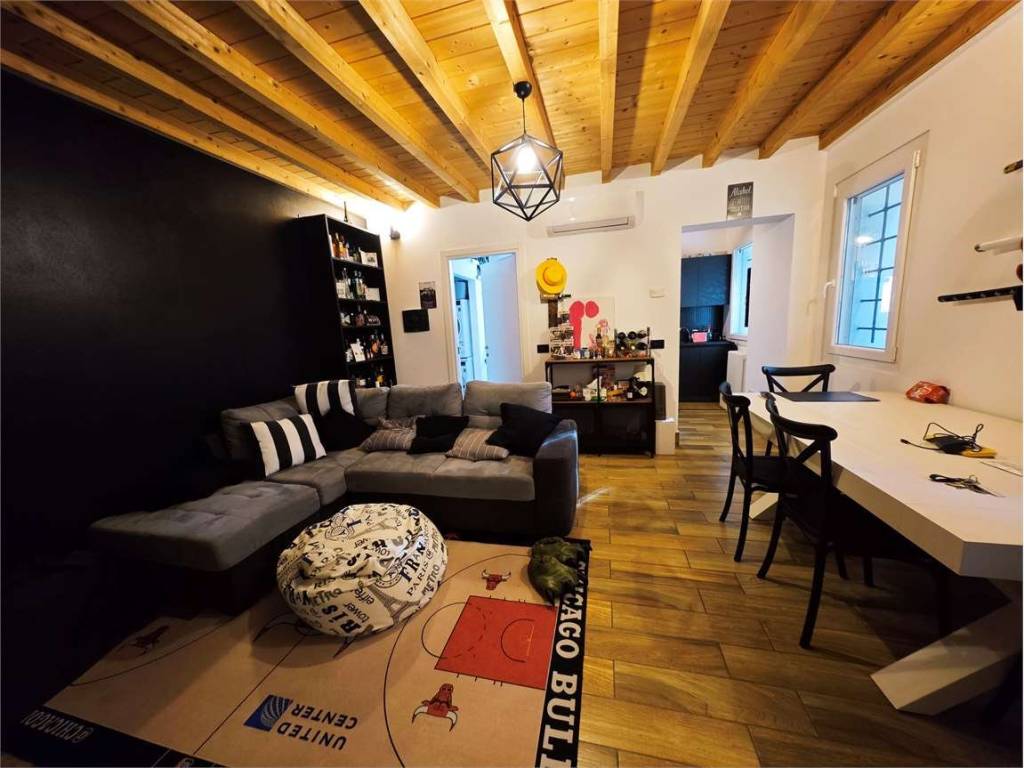 casa indipendente in vendita a Medolla