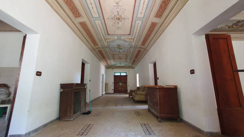 villa in vendita a Medolla in zona Villafranca