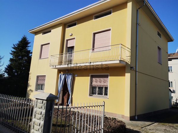 casa indipendente in vendita a Medolla