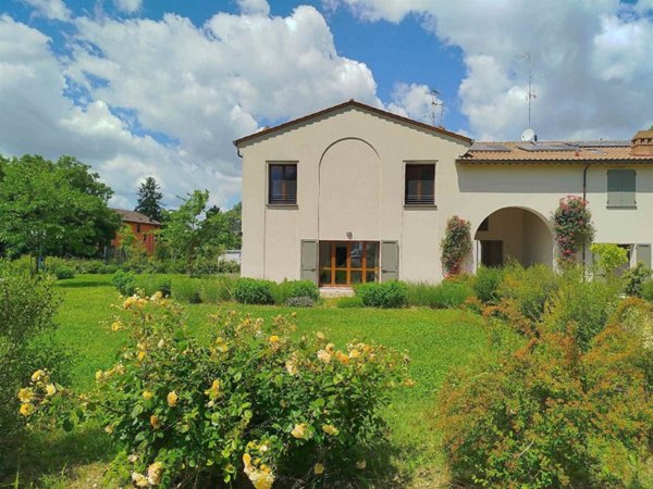 casa indipendente in vendita a Medolla
