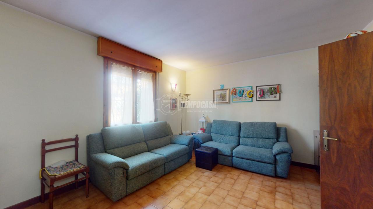 casa indipendente in vendita a Medolla