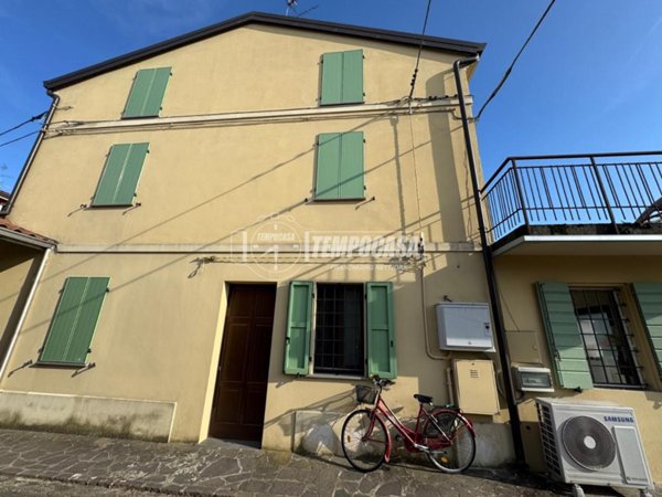 casa indipendente in vendita a Medolla