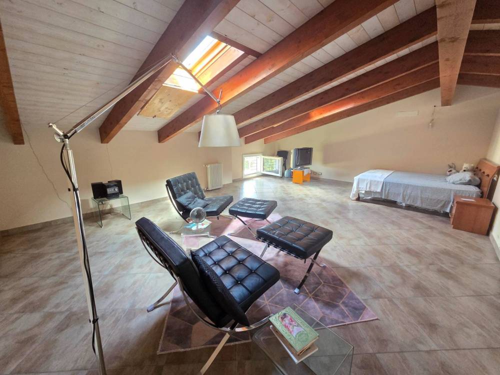 casa indipendente in vendita a Medolla