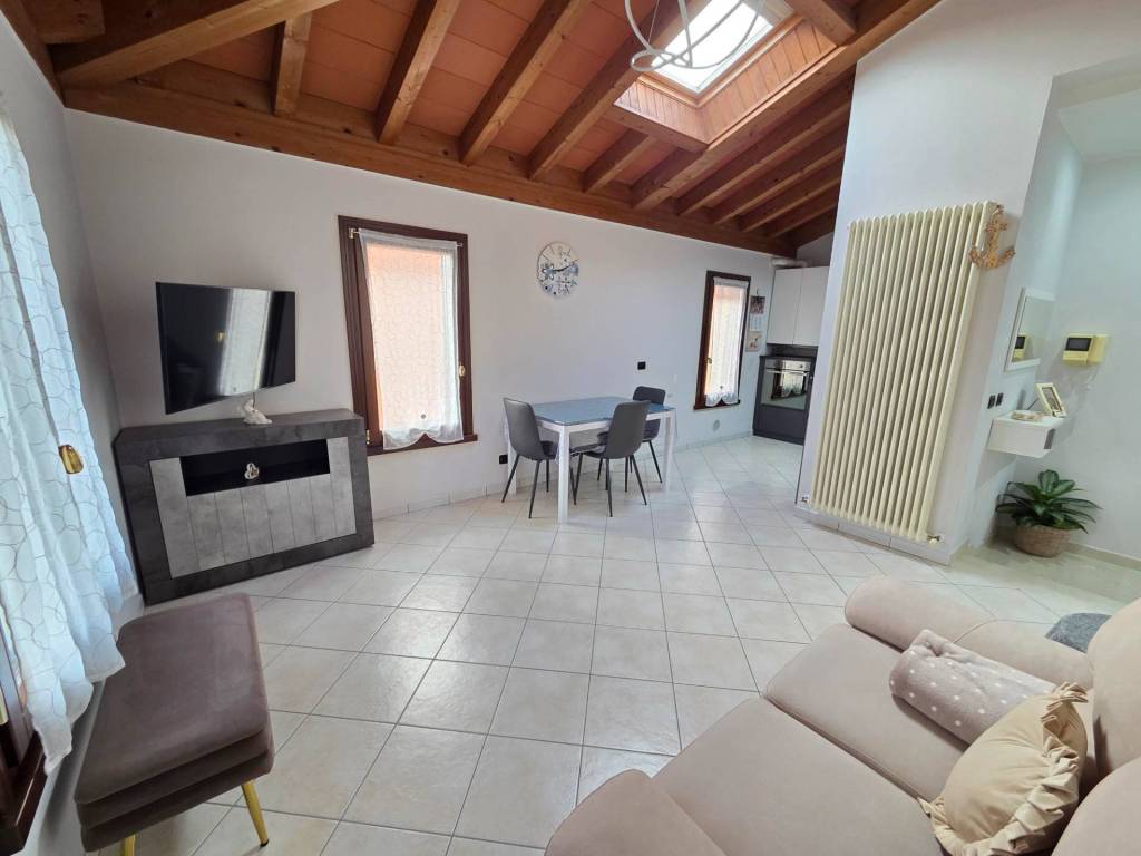 appartamento in vendita a Medolla