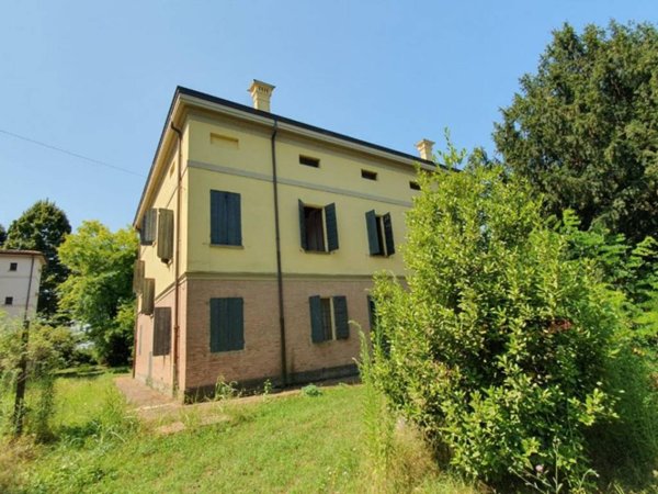 villa in vendita a Medolla