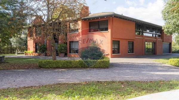 casa indipendente in vendita a Medolla