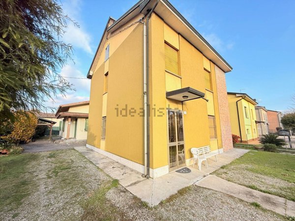 casa indipendente in vendita a Medolla