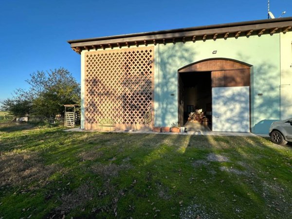 casa indipendente in vendita a Medolla