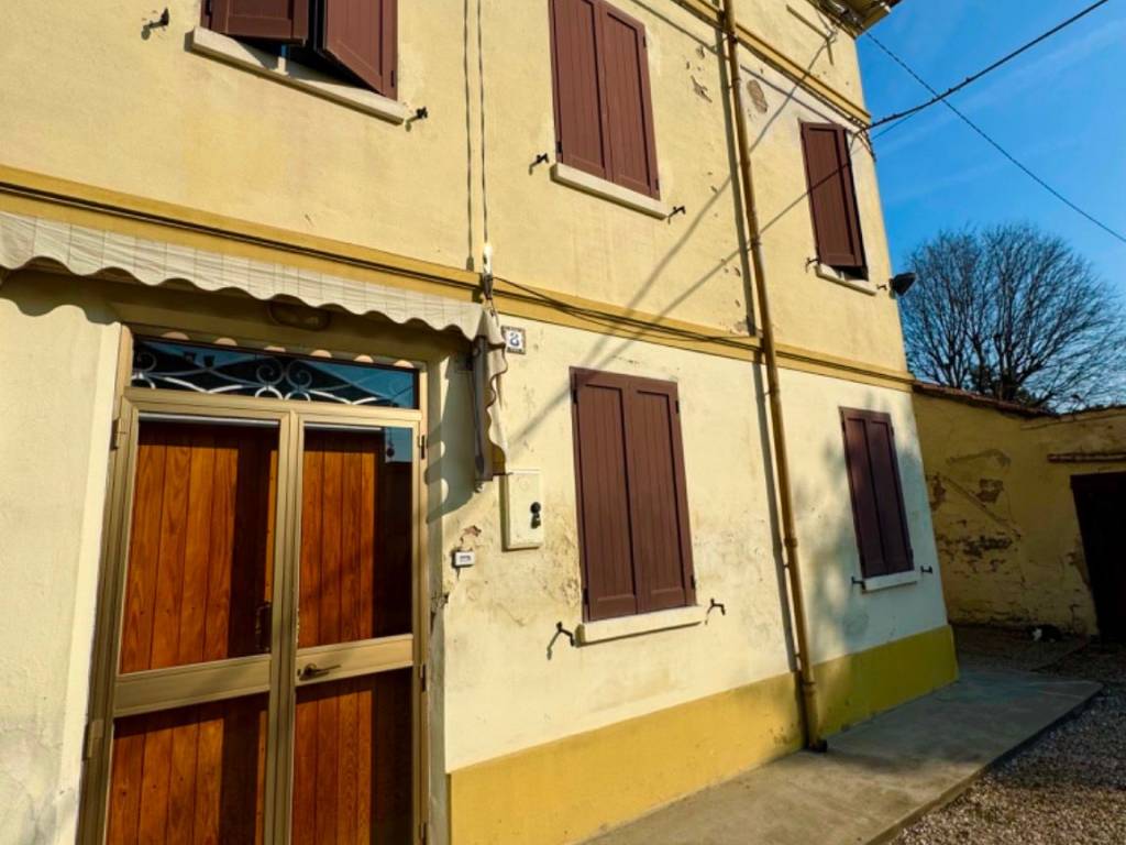 casa indipendente in vendita a Medolla