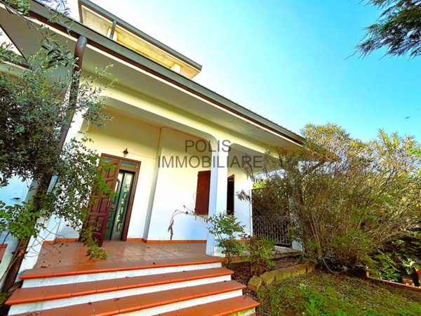 casa indipendente in vendita a Medolla