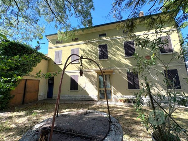 casa indipendente in vendita a Medolla