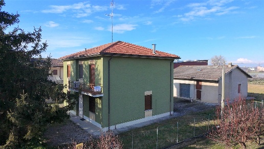 casa indipendente in vendita a Medolla in zona Villafranca