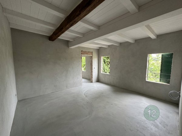 casa indipendente in vendita a Medolla